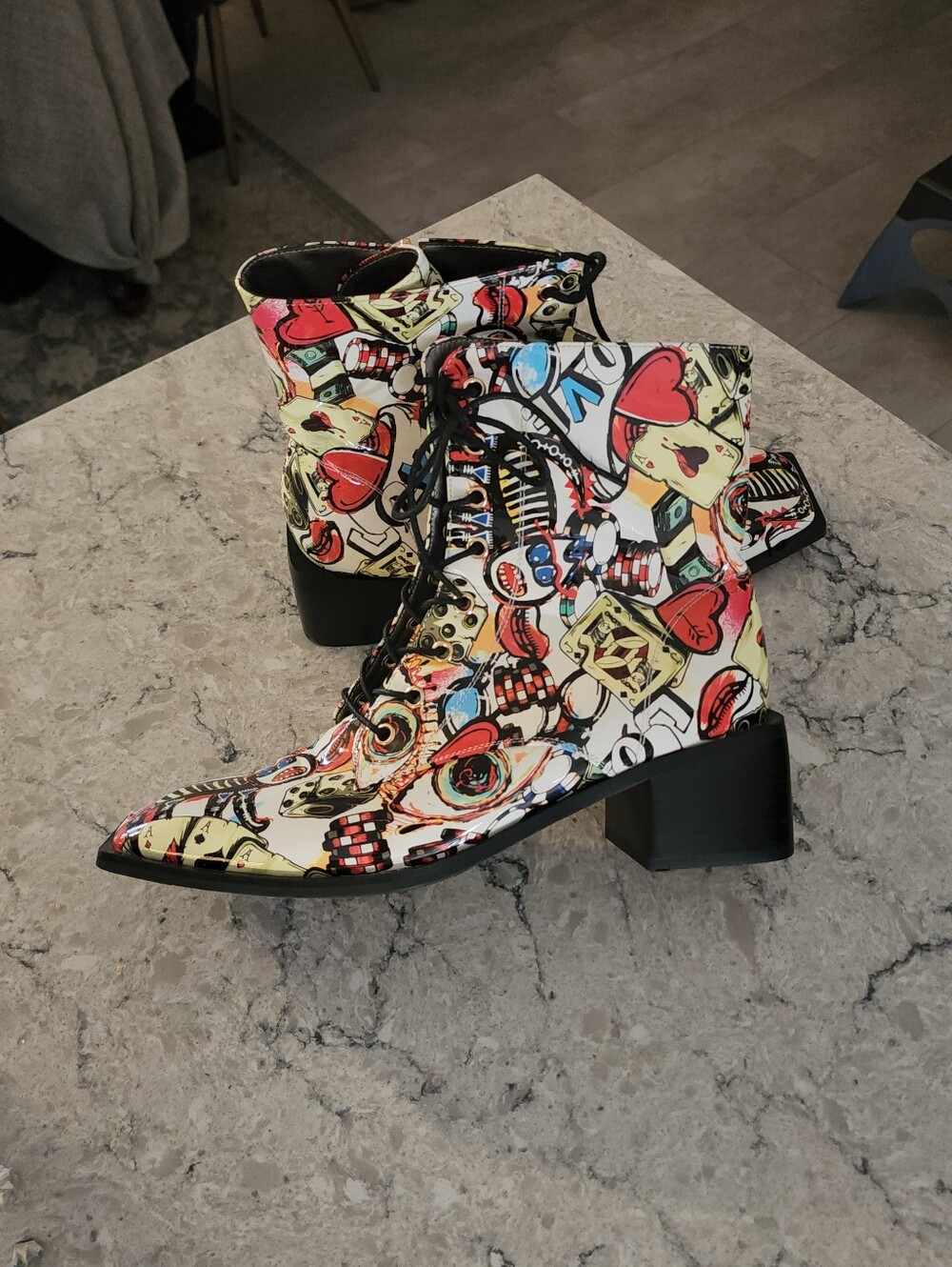 Bold & Beautiful Pop-Art Boots Size 10 - Picture 9 of 10